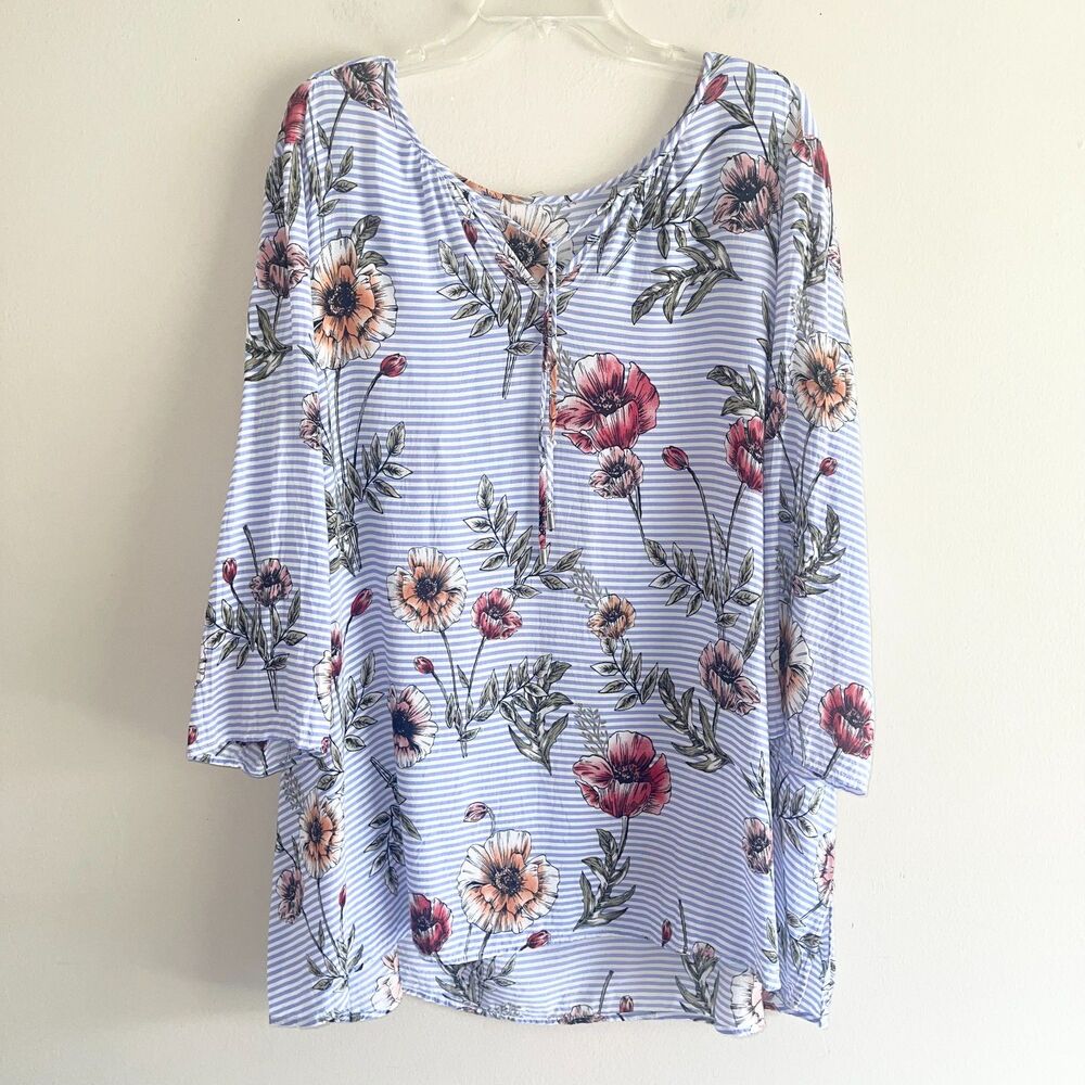 Avenue Striped Floral Tunic Top Size 30 32 Blue Multicolor Lightweight Keyhole